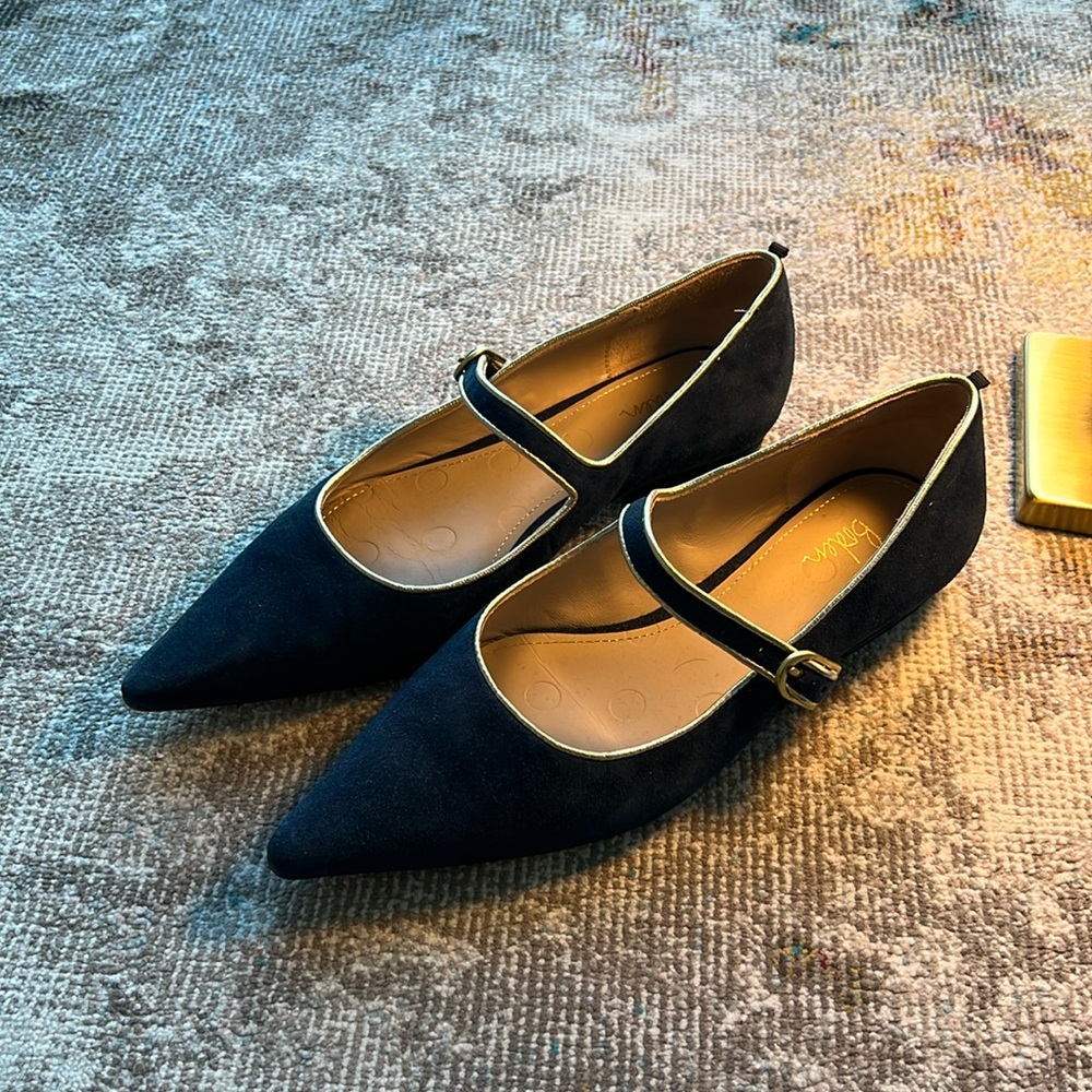 Boden Shoes Color: Navy Blue; size 39 (US 8.5)